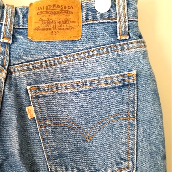 Levi's | Jeans | Levis 63 Vintage White Tab High Waist Loose Fit Taper  Jeans 28 28 | Poshmark